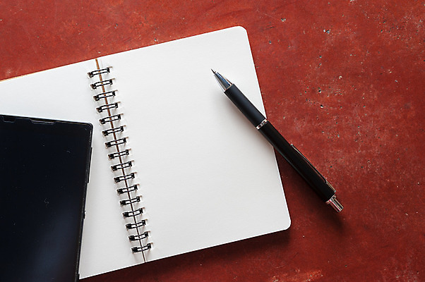 포토 JPG 해외이미지 디자인 종이 벽 백그라운드 비즈니스 텍스트 벽지 모바일 아이디어 세포 직장 사람없음 목재 책 빨간색 스마트폰 스터디 펜 우주 다이어리 쪽지 공책 공백 수확 시골 기록 오픈 그리기 잡지 스마트 문서 복고 시멘트 페이지 패널 패드 조언 해외202004 해외포토 나무 컬러 컨셉 농업 회사 재료 모션 문구용품 간행물 핸드폰 스마트기기 학습 필기구 사무용품 파일형식