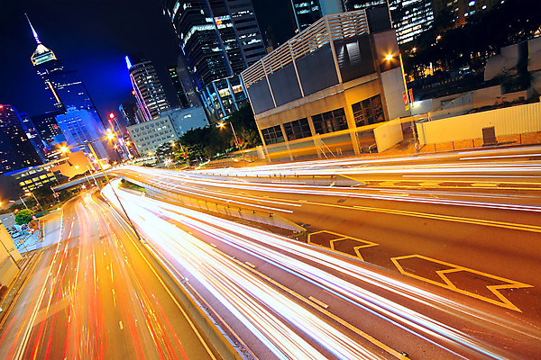 포토 JPG 해외이미지 아시아 도로 선 여행 백그라운드 이동 비즈니스 건축양식 교통시설 모션 자동차 추상 거리 버스 사람없음 건물 파란색 빛 도시풍경 사무실 지구본 중국 어둠 황혼 새벽 운전 도시 도심 야간 저녁 소프트포커스 속도 장면 타운 홍콩 블러 해외202004 해외포토 자연요소 건축물 건축 나라 길 육상교통 컬러 교통 컨셉 무늬 대중교통 촬영기법 풍경 일몰 시설 파일형식