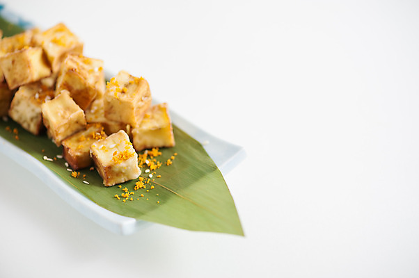 포토 JPG 해외이미지 전통 음식 백그라운드 잎 재료 가지 요리 사람없음 주방 식당 일본 식사 저녁식사 튀김 신선 고명 고급 맛 대나무 두부 거짓 스타일 맛있는 해외202004 해외포토 나무 식물 아시아 컨셉 채소 상점 파일형식