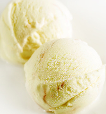 포토 JPG 해외이미지 음식 딸기 아이스크림 디저트 사람없음 노란색 냉동 흰색 달콤 크림 바닐라 맛있는 해외202004 해외포토 컬러 과일 맛 파일형식