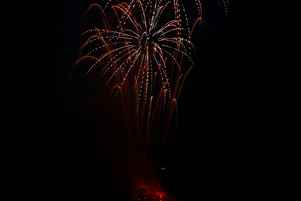 포토 JPG 해외이미지 기념일 행복 백그라운드 크리스마스 하늘 불 추상 휴가 새로움 기념 폭죽 불꽃놀이 미술 이벤트 사람없음 빛 컬러풀 검은색 축제 어둠 로켓 축하 도시 4 야간 저녁 폭발 연도 파열 광 독립 해외202004 해외포토 자연요소 감정 컬러 컨셉 무늬 놀이 문화예술 숫자 파일형식