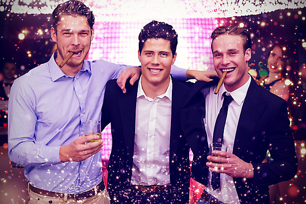 포토 JPG 해외이미지 백인 라이프스타일 긴머리 응시 드레스 여자 남자 행복 포즈 넥타이 갈색머리 함께함 흡연 미소 웃음 사람 이벤트 여러명 20대 성인 빨간색 빛 반짝임 파티 우정 축하 칵테일 바 화려 클럽 흥분 위스키 성인만 유흥 해외202004 해외포토 서양인 헤어스타일 시선 잡화 옷 감정 컬러 다수 컨셉 모션 주류 담배 표정 청년 생활 친구 파일형식