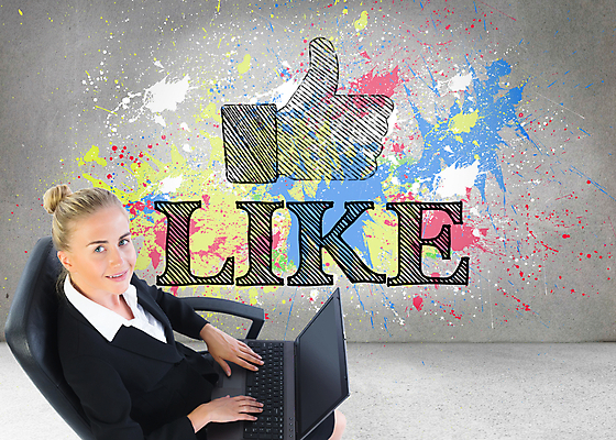 포토 JPG 해외이미지 백인 응시 여자 행복 벽 비즈니스 한명 미소 앉기 정장 20대 파란색 노트북 디지털 페인트 회색 흰색 타이핑 작업 비즈니스우먼 우아함 스마트 긍정 회전의자 스타일 해외202004 해외포토 서양인 1 시선 옷 감정 컬러 컨셉 의자 모션 표정 사람 청년 전자제품 직장인 파일형식