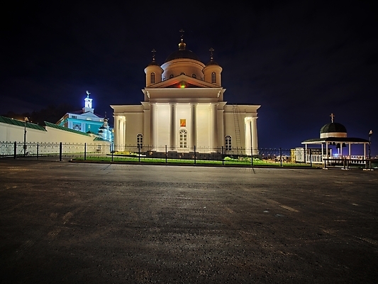 포토 JPG 해외이미지 전통 기독교 종교 여행 십자가 건축양식 하늘 풍경 사람없음 야외 건물 강 컬러풀 성당 교회 흰색 도시 역사 재산 황금 도심 야간 강가 러시아 돔 신성 수도원 기관 숭배 옛날 전국 해외202004 해외포토 자연요소 건축물 건축 유럽 컬러 종교건축 금융 파일형식