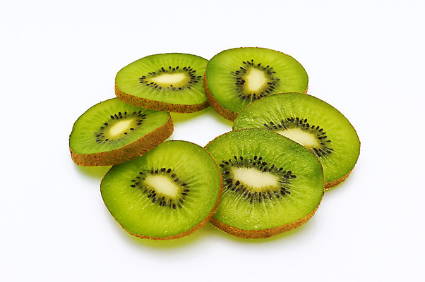 포토 JPG 해외이미지 조각 과일 키위 사람없음 흰배경 슬라이스 해외202004 해외포토 백그라운드 흰색 파일형식