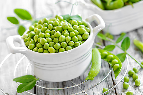 포토 JPG 해외이미지 그릇 실내 사람없음 담기 완두콩 해외202004 해외포토 식기 모션 콩 내부 파일형식