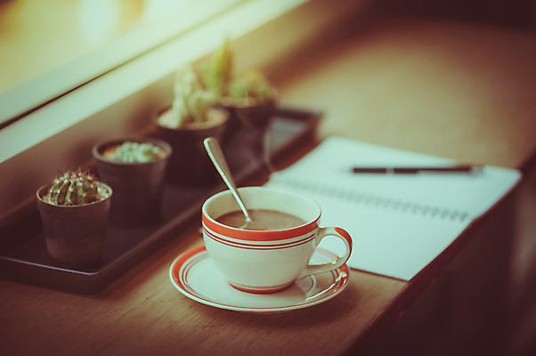 포토 JPG 해외이미지 라이프스타일 커피 음료 백그라운드 비즈니스 아침 추상 휴가 휴식 직장 건강 사람없음 컵 평화 상점 다이어리 공책 카페 수확 작업 바 상쾌 주말 향 안심 에스프레소 단절 소셜네트워크 필터 힙스터 효과 해외202004 해외포토 주간 식기 패션 감정 컨셉 무늬 농업 회사 문구용품 육류 생활 사무용품 파일형식