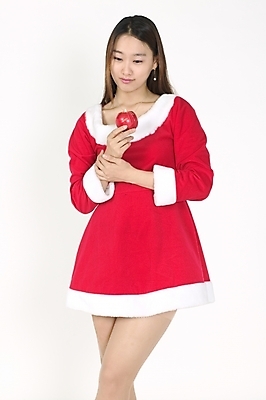 포토 JPG 스튜디오촬영 모델 여자 기념일 포즈 크리스마스 초 산타옷 실내 한명 미소 사람 동양인 이벤트 상반신 20대 성인 산타클로스 여자만 여자한명만 성인여자만 청년만 청년여자만 성인한명만 청년여자한명만 성인여자한명만 성인만 국내포토 1 옷 표정 인종 청년 내부 파일형식