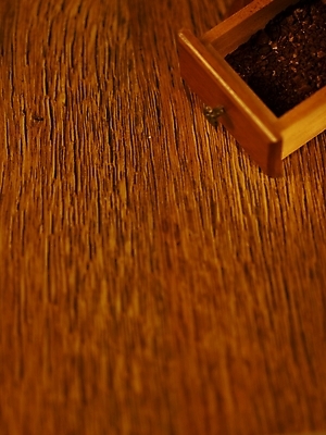 포토 JPG 스튜디오촬영 커피 실내 근접촬영 사람없음 하이앵글 갈색 원두 보관함 원두커피 커피가루 국내포토 음료 뷰포인트 컬러 내부 가루 파일형식