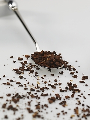 포토 JPG 스튜디오촬영 커피 실내 근접촬영 사람없음 갈색 숟가락 원두 흰색 티스푼 원두커피 커피가루 국내포토 음료 뷰포인트 컬러 수저 내부 가루 파일형식