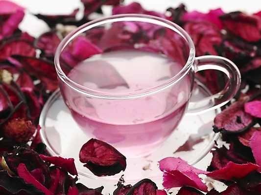 포토 JPG 스튜디오촬영 꽃잎 꽃 음료 음식 잔 실내 근접촬영 사람없음 장미 보라색 차 찻잔 다기 장미차 국내포토 식물 식기 뷰포인트 컬러 내부 다도 꽃차 파일형식