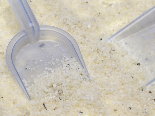 포토 스튜디오촬영 생활용품 실내 근접촬영 사람없음 가로 조약돌 청소도구 쓰레받기 국내포토 뷰포인트 내부 돌_바위 도구 청소 오브젝트 파일형식