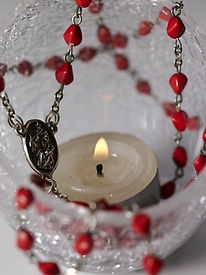 포토 JPG 스튜디오촬영 종교 초 촛불 종교용품 실내 근접촬영 사람없음 세로 천주교 천주교용품 국내포토 뷰포인트 내부 파일형식