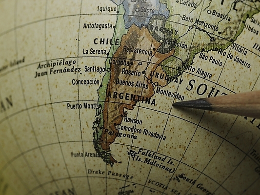 포토 JPG 스튜디오촬영 나라 외국문화 세계지도 지도 실내 근접촬영 사람없음 가로 필기구 연필 지구본 국내포토 문화 뷰포인트 문구용품 학용품 세계 파일형식