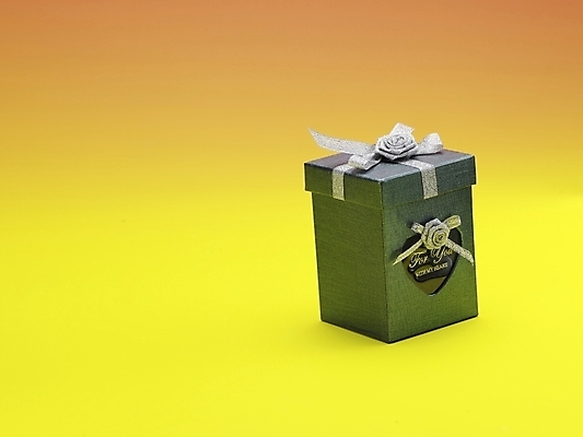 포토 JPG 스튜디오촬영 포장 실내 선물 누끼 사람없음 가로 선물상자 노란색 오브젝트 국내포토 컬러 내부 상자 파일형식