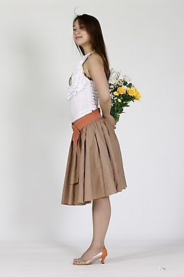 포토 JPG 스튜디오촬영 전신 모델 직업 긴머리 여자 꽃 행복 구두 꽃다발 프로포즈 모션 생머리 실내 한명 서기 미소 들기 사람 손짓 20대 성인 치마 장미 한국인 벨트 자신감 뒷짐 란제리룩 고개들기 여자만 여자한명만 성인여자만 청년만 청년여자만 성인한명만 청년여자한명만 성인여자한명만 성인만 국내포토 식물 1 헤어스타일 잡화 옷 감정 신발 하의 표정 동양인 청년 내부 파일형식
