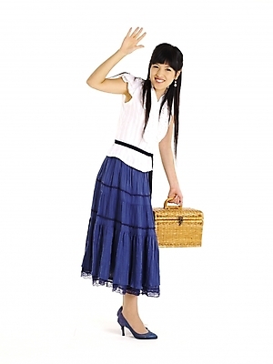 포토 JPG 스튜디오촬영 전신 모델 긴머리 여자 구두 포즈 가방 실내 한명 누끼 사람 손짓 20대 성인 세로 치마 소풍 바구니 한국인 흰색 남색 여자만 여자한명만 성인여자만 청년만 청년여자만 성인한명만 청년여자한명만 성인여자한명만 성인만 국내포토 1 헤어스타일 잡화 컬러 신발 모션 하의 동양인 청년 내부 야외활동 파일형식