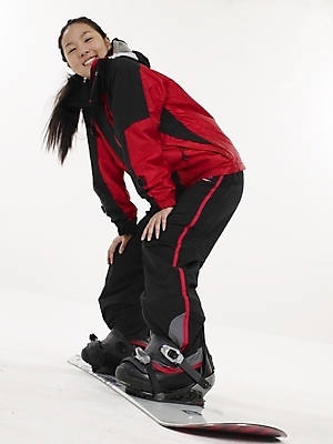 포토 JPG 스튜디오촬영 전신 여자 스포츠 포즈 겨울스포츠 실내 한명 누끼 사람 20대 빨간색 레포츠 청춘 검은색 한국인 스노우보드 스키복 여자만 여자한명만 성인여자만 청년만 청년여자만 성인한명만 청년여자한명만 성인여자한명만 성인만 국내포토 1 옷 컬러 컨셉 레저 스키 동양인 청년 내부 보드_스포츠 파일형식