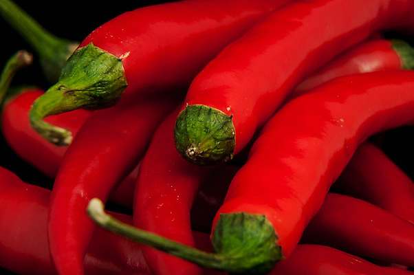 포토 JPG 해외이미지 식물 음식 백그라운드 채소 재료 자연 고추 파프리카 건강 요리 사람없음 빨간색 초록색 우주 주방 활발 종 흰색 신선 뜨거움 양념 조미료 그룹 맛 먹기 향신료 오브젝트 유기농 매움 날카로움 향료 후추 칠레 연소 고립 살사댄스 숙성 채식주의자 페퍼로니 해외202004 해외포토 웰빙 컬러 컨셉 모션 춤 남아메리카 소시지 생태계 채식 향기 냄새 향미료 파일형식