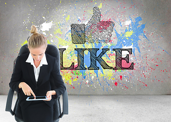 포토 JPG 해외이미지 백인 여자 벽 비즈니스 한명 앉기 정장 20대 태블릿 계단 디지털 페인트 회색 터치 작업 비즈니스맨 비즈니스우먼 우아함 스마트 긍정 회전의자 터치스크린 스타일 해외202004 해외포토 서양인 1 옷 남자 컬러 컨셉 의자 모션 사람 청년 전자제품 스마트기기 직장인 파일형식