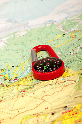 포토 JPG 해외이미지 종이 지구 여행 백그라운드 지도 비즈니스 가이드 항해 사람없음 빛 세계 갈색 하이킹 장비 탐험 수확 골동품 기구 황금 나침반 주머니 방향 모험가 오브젝트 사인 복고 지형 북쪽 동쪽 네비게이션 남쪽 발견 경도 그런지 방법 서쪽 옛날 원정 위도 지리 해외202004 해외포토 직업 컬러 농업 배_교통 레저 파일형식