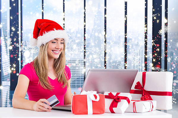 포토 JPG 해외이미지 백인 여자 행복 리본 크리스마스 산타모자 창문 선물 한명 미소 사람 성인 건물 노트북 빛 쇼핑 도시풍경 금발 고층빌딩 축제 방 축하 도시 신용카드 온라인쇼핑 전자상거래 체크카드 스타일 성인여자한명만 해외202004 해외포토 서양인 모자_잡화 1 헤어스타일 건축물 기념일 감정 컨셉 표정 풍경 빌딩 금융 전자제품 온라인 여자한명만 성인여자만 파일형식