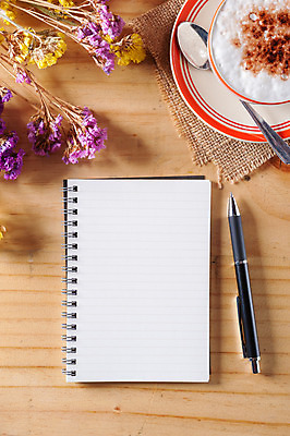 포토 JPG 해외이미지 디자인 종이 커피 음료 백그라운드 비즈니스 아침 아이디어 직장 사람없음 목재 책 펜 상점 다이어리 쪽지 공책 공백 카페 수확 기록 오픈 그리기 차 잡지 상쾌 문서 복고 장면 페이지 지역 패드 어려움 조언 해외202004 해외포토 주간 나무 감정 컨셉 농업 회사 재료 모션 문구용품 간행물 필기구 사무용품 파일형식