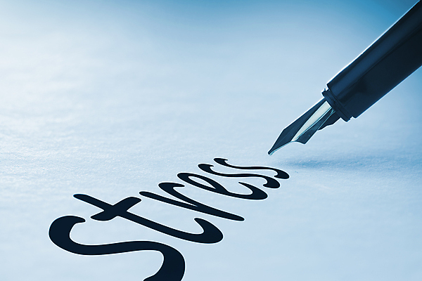 포토 JPG 해외이미지 종이 텍스트 스트레스 사람없음 단어 만년필 기록 페이지 긴장 유행어 해외202004 해외포토 문자 감정 펜 유행 파일형식