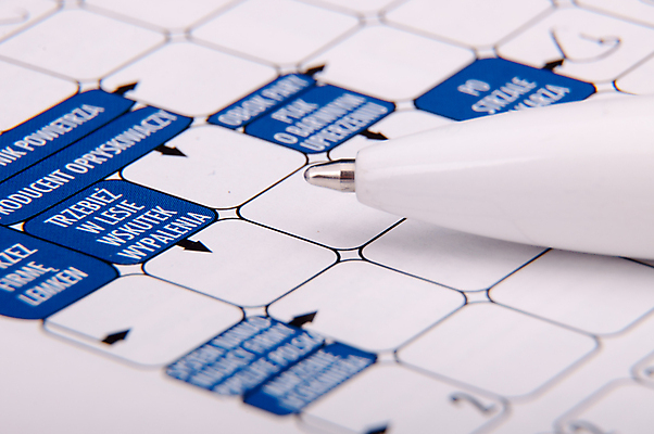 포토 JPG 해외이미지 교육 종이 문화 컨셉 십자가 일러스트 비즈니스 휴식 기술 사람 취미 사람없음 가로 단어 운동 연필 펜 노란색 사각형 검은색 도전 게임 마음 시간 신문 잡지 편지 집중 뇌 문제 사전 해결 단절 지능 해외202004 해외포토 도형 문자 컬러 놀이 학용품 건강 간행물 책 필기구 뉴스 파일형식