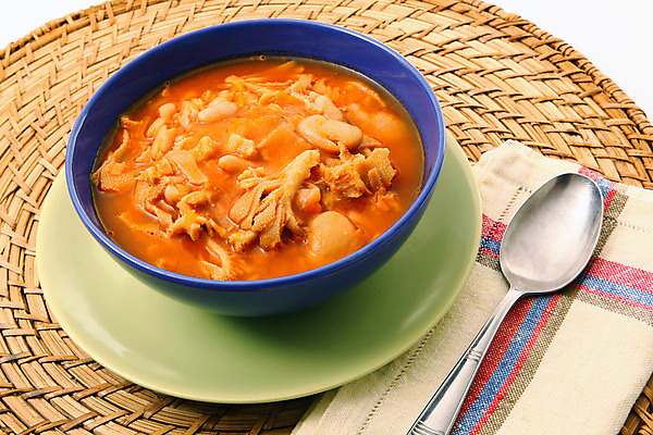 포토 JPG 해외이미지 전통 접시 음식 백그라운드 탁자 콩 육류 요리 사람없음 목재 이탈리아 소고기 신선 맛 수프 레시피 오리지널 해외202004 해외포토 나무 식기 유럽 가구 컨셉 식재료 재료 곡류 파일형식