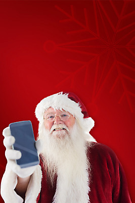 포토 JPG 해외이미지 노년 남자 크리스마스 한명 들기 상반신 앞모습 빨간색 스마트폰 산타클로스 노인남자한명만 해외202004 해외포토 1 기념일 뷰포인트 컬러 모션 사람 성인 핸드폰 스마트기기 남자한명만 노인남자만 파일형식