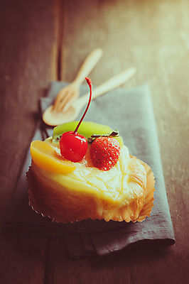 포토 JPG 해외이미지 전통 음식 빵 백그라운드 컨셉 과일 아침 디저트 건강 덴마크 요리 사람없음 목재 상점 주방 식사 카페 빵집 에너지 수확 시골 신선 달콤 맛 아침식사 퍼프 내추럴 소셜네트워크 페스츄리 필터 핸드메이드 스타일 힙스터 맛있는 효과 해외202004 해외포토 주간 나무 패션 농업 재료 북유럽 파일형식