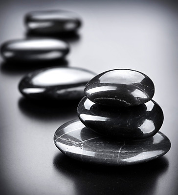 포토 JPG 해외이미지 꽃 백그라운드 컨셉 사람없음 쌓기 검은색 스파 조약돌 마사지 매끈함 해외202004 해외포토 식물 컬러 모션 돌_바위 감각 파일형식