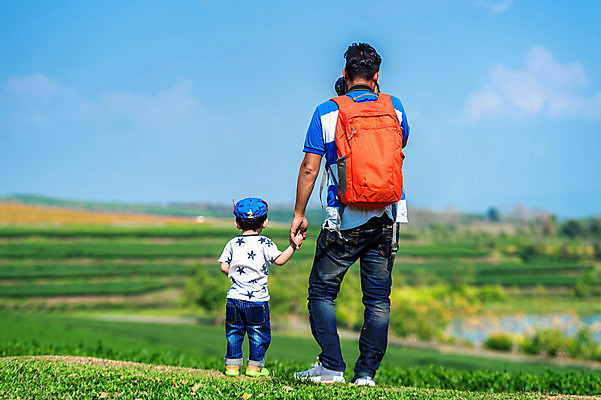 포토 JPG 해외이미지 직업 라이프스타일 커플 공원 남자 행복 아시아 아들 어린이 여행 백그라운드 가족 자연 휴가 함께함 대화 사람 동양인 소년 취미 사람없음 야외 학습 카메라 사진촬영 아기 가르침 아빠 사진사 열정 해외202004 해외포토 공공시설 교육 감정 나라 컨셉 관계 말하기 인종 생활 전자제품 촬영 작가 생태계 파일형식