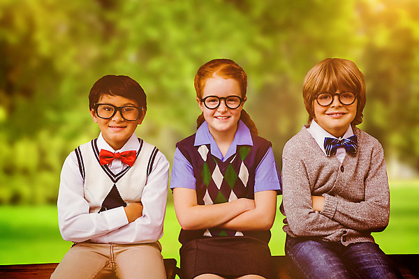 포토 JPG 해외이미지 나무 식물 백인 학생 여자 교육 남자 어린이 잎 학교 자연 휴식 초등학교 풍경 소년 초원 세명 초록색 학습 평화 유치원 자유 탐험 성장 전원 고독 땅 내추럴 도피 개발 초보 혼혈 해외202004 해외포토 서양인 감정 컬러 컨셉 사람 전기에너지 생태계 다문화 파일형식