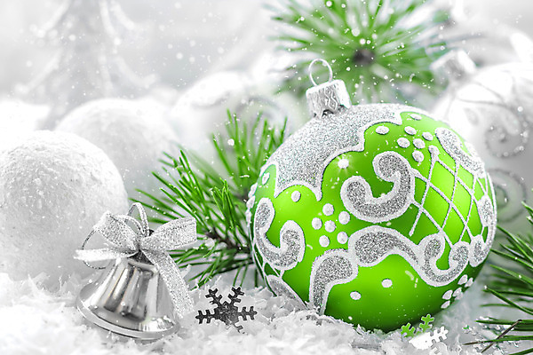 포토 JPG 해외이미지 디자인 계절 행복 별 백그라운드 크리스마스 겨울 공 새로움 기념 선물 사람없음 장식 초록색 빛 축제 장식볼 흰색 축하 소나무 원형 눈송이 은색 12월 해외202004 해외포토 자연요소 도형 나무 기념일 감정 컬러 컨셉 눈_날씨 날짜 파일형식