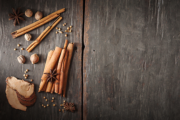 포토 JPG 해외이미지 음식 백그라운드 재료 탁자 건조 요리 사람없음 장식 갈색 주방 조미료 향신료 향 시나몬 해외202004 해외포토 컬러 가구 향미료 파일형식