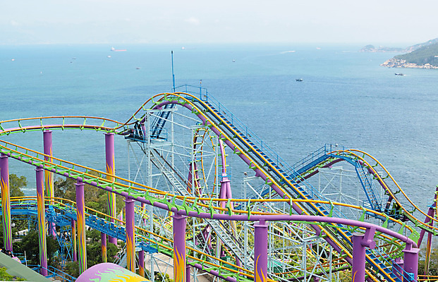포토 JPG 해외이미지 주간 행복 바다 하늘 휴식 사람없음 야외 맑음 놀이공원 주말 롤러코스터 해외202004 해외포토 자연요소 감정 컨셉 날씨 테마파크 놀이기구 파일형식