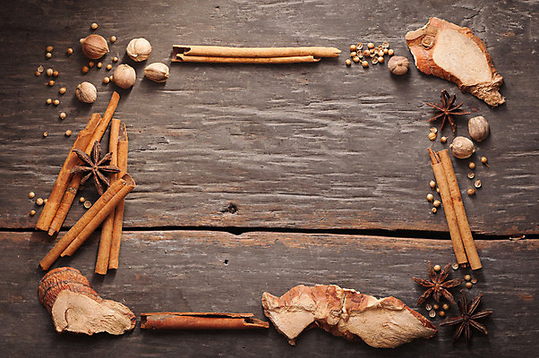 포토 JPG 해외이미지 음식 백그라운드 재료 탁자 프레임 건조 요리 사람없음 장식 갈색 주방 조미료 향신료 향 시나몬 해외202004 해외포토 컬러 가구 향미료 파일형식