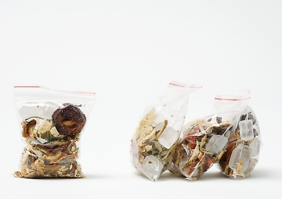 포토 JPG 해외이미지 식물 라이프스타일 여자 꽃 산업 음식 백그라운드 컨셉 잎 다이어트 가족 자연 추상 건강 사람 사람없음 치료 초록색 여름 알약 약 스파 중국 흰색 질병 약국 허브 묘사 처방 테라피 조제 내추럴 보충 고립 돌봄 복용 치료제 해외202004 해외포토 계절 아시아 컬러 무늬 의학 관계 모션 생활 뷰티 생태계 만들기 파일형식