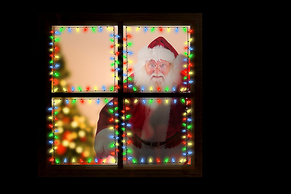 포토 JPG 해외이미지 백인 라이프스타일 응시 노년 남자 행복 크리스마스 거실 가방 창문 전등 수염 아파트 주택 선물 한명 서기 장식 빨간색 빛 컬러풀 크리스마스트리 산타클로스 축제 흰색 축하 소프트포커스 흥분 벽난로 자루 전나무 빛망울 노인남자한명만 카피스페이스 해외202004 해외포토 서양인 나무 1 시선 잡화 기념일 감정 컬러 컨셉 모션 조명 촬영기법 사람 성인 건물 생활 공백 남자한명만 노인남자만 파일형식