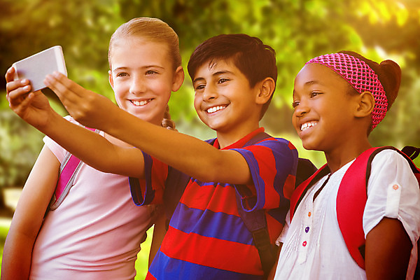 포토 JPG 해외이미지 나무 식물 백인 학생 공원 여학생 여자 교육 남자 행복 길 어린이 남학생 포즈 잎 벤치 교실 학교 자연 무선통신 휴식 함께함 초등학교 서기 미소 풍경 소년 초원 세명 초록색 친구 스마트폰 핸드폰 학습 스터디 평화 사진촬영 자유 탐험 성장 전원 잡기 복도 고독 땅 그림 히스패닉 최초 내추럴 도피 개발 초보 해외202004 해외포토 서양인 공공시설 감정 컬러 컨셉 의자 통신 관계 모션 표정 사람 전자제품 스마트기기 촬영 전기에너지 생태계 파일형식