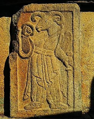 포토 한마리 한국문화 한국전통 전통 문양 전통문화 조각 상상 석조 그림자 사람없음 빛 전통무늬 전통문양 돌_바위 양 칼 벽화 동물모양 동물문양 수호신 조각_조소 국내포토 모양 동물 1 동양문화 문화 무늬 포유류 한국 신_종교 그림 조소 파일형식