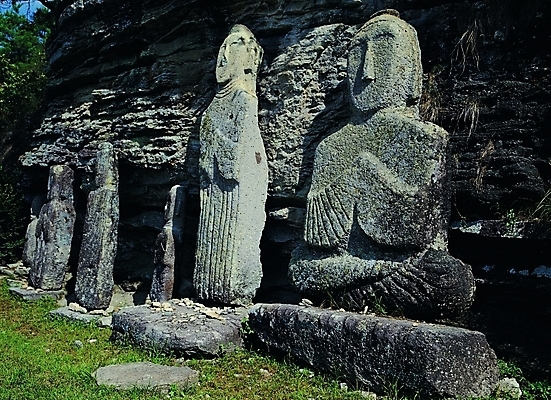 포토 JPG 주간 한국문화 한국전통 전통 종교 전통문화 문화 벽 조각 종교용품 석조 사람없음 야외 조각상 문화재 돌_바위 시골 사찰 불상 불교용품 벽화 작품 부처 지역 고려 운주사 운주사석불 화순 지명 조각_조소 국내포토 자연요소 동양문화 불교 종교건축 한국 미술 조형물 역사 전라남도 그림 석불 조소 파일형식