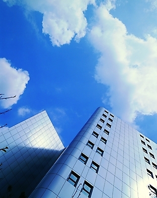 포토 JPG 주간 구름 시설물 현대건축 건축 산업 로우앵글 하늘 건설업 그림자 풍경 빌딩 사람없음 야외 건물 도시풍경 햇빛 고층빌딩 도시 도심 현대문화 고층 현대산업 상업시설 국내포토 자연요소 건축물 문화 뷰포인트 태양 시설 상업 파일형식