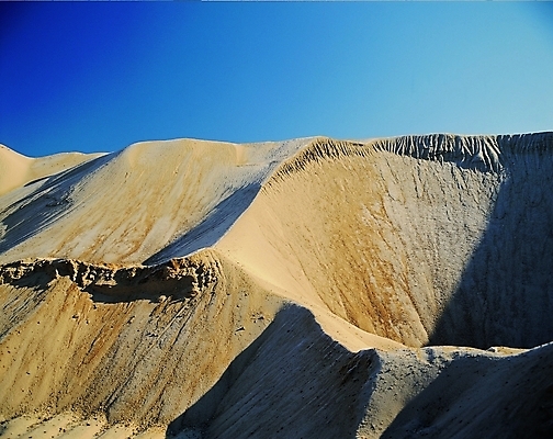 포토 주간 해외풍경 모래 백그라운드 자연 하늘 산 그림자 풍경 사람없음 야외 햇빛 절벽 사막 모래언덕 언덕 국내포토 자연요소 해외 태양 생태계 파일형식