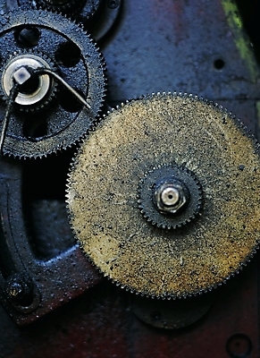 포토 JPG 백그라운드 근접촬영 사람없음 기계 원형 중장비 산업장비 부속품 지저분함 철 오브젝트 톱니바퀴 때 국내포토 도형 산업 뷰포인트 장비 감각 파일형식