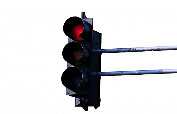 포토 시설물 현대건축 건축 사람없음 장비 횡단보도 신호등 오브젝트 신호 청신호 적신호 신호장치 국내포토 건축물 보행로 파일형식