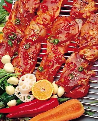 포토 JPG 한식 채소 고추 귤 마늘 육류 근접촬영 사람없음 당근 불판 연근 양념갈비 불갈비 불판구이 숯불갈비 숯불구이 양념구이 국내포토 음식 뷰포인트 과일 식재료 뿌리채소 구이 갈비 파일형식