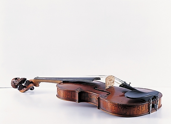 포토 JPG 스튜디오촬영 악기 음악 현악기 사람없음 연주자 음악가 바이올린 바이올리스트 국내포토 직업 문화예술 실내 파일형식